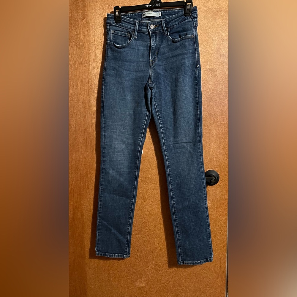 Mid rise skinny jeans
